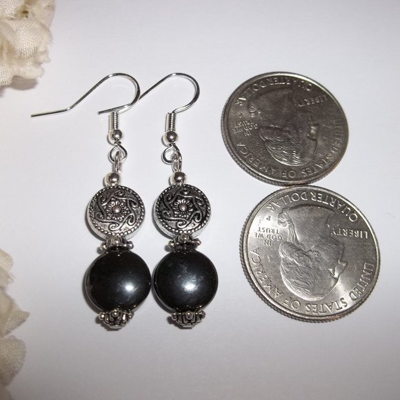 Earrings Silver and Dark Gray Hematite Beaded Jewelry Set Dangle Drop Gift A629 - Picture 3 of 7
